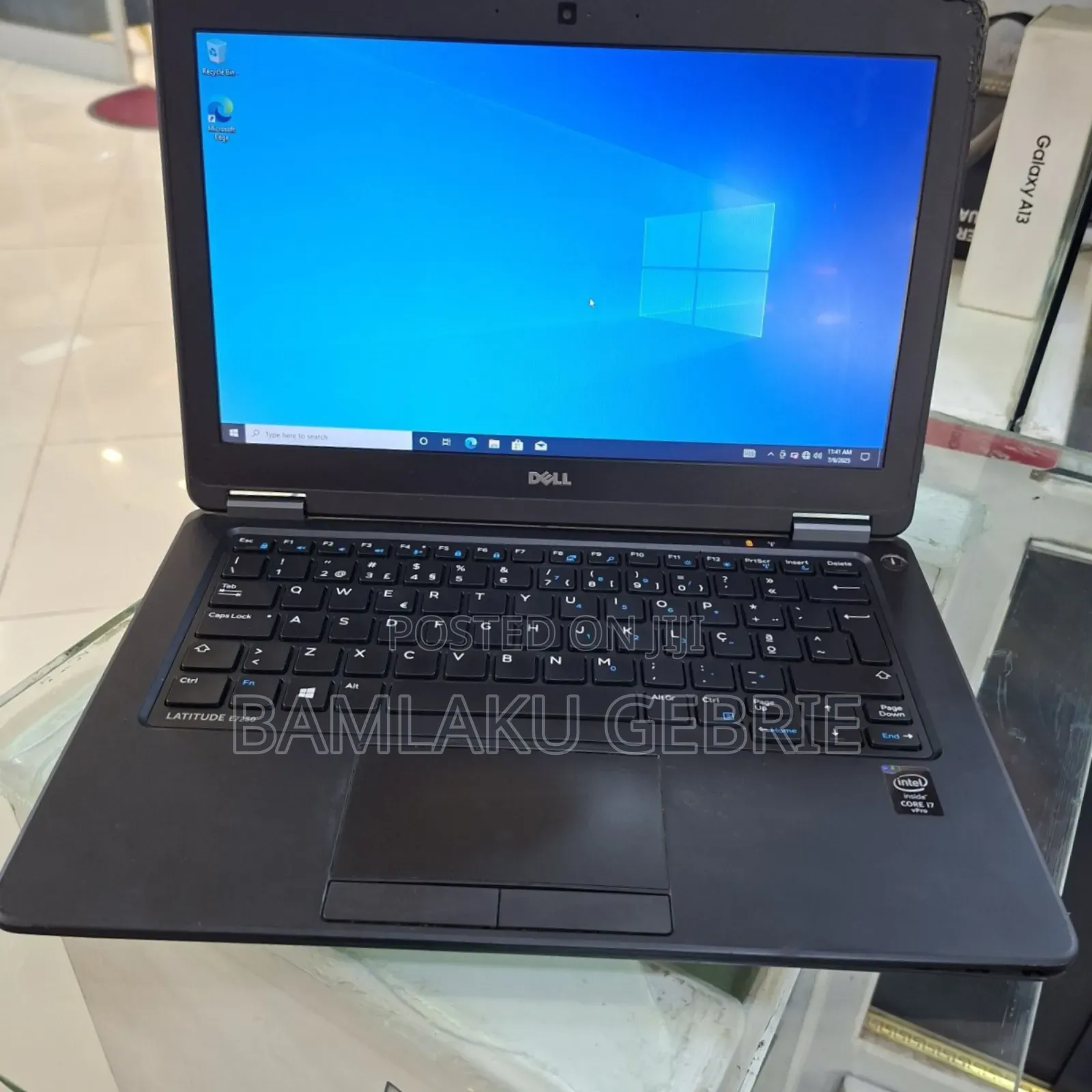 New Laptop Dell Latitude 7450 8GB Intel Core I5 SSD 512GB