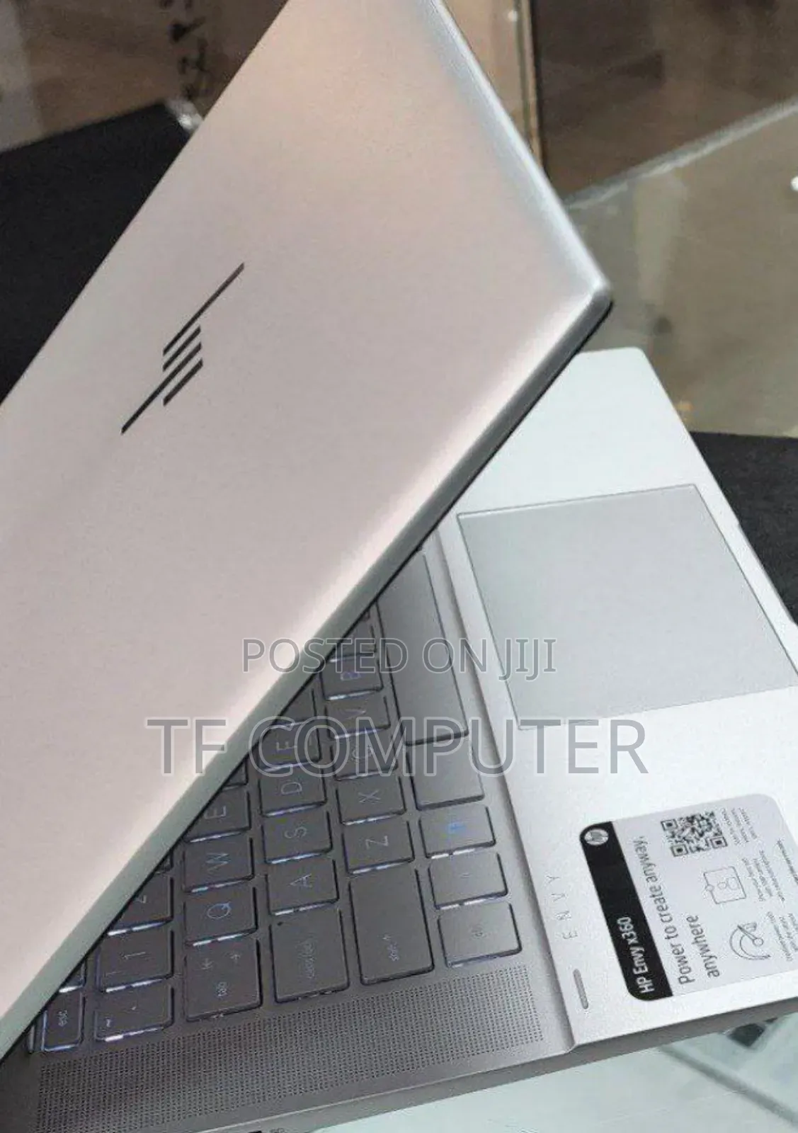 New Laptop HP Envy X360 8GB Intel Core I5 SSD 512GB