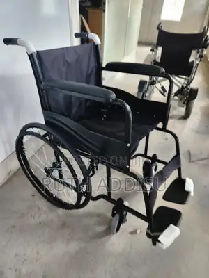 Photo - Wheelchair朱紅normal Foldable Wheelchair吞噬wheelchair Medical