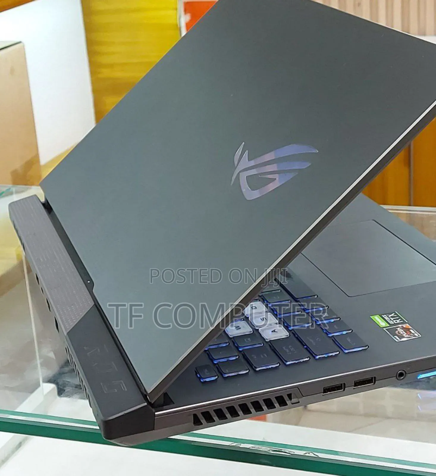 New Laptop Asus ROG Strix G17 16GB AMD Ryzen 7 SSD 1T