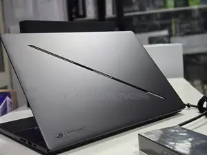 New Laptop Asus ROG Zephyrus G15 16GB Intel Core Ultra 9 SSD 1T