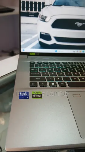 New Laptop Acer Predator Helios 300 32GB Intel Core Ultra 9 SSD 1T