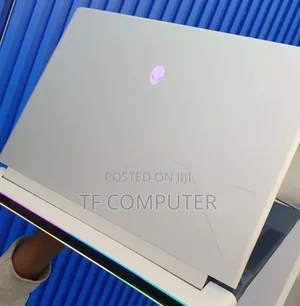 New Laptop Alienware M15 R3 32GB Intel Core Ultra 9 SSD 1T