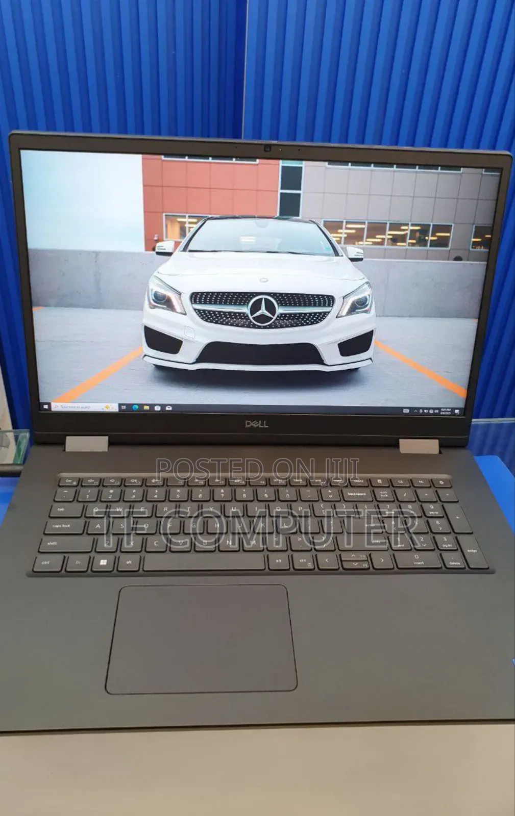 New Laptop Dell Precision 7780 32GB Intel Core i7 SSD 1T