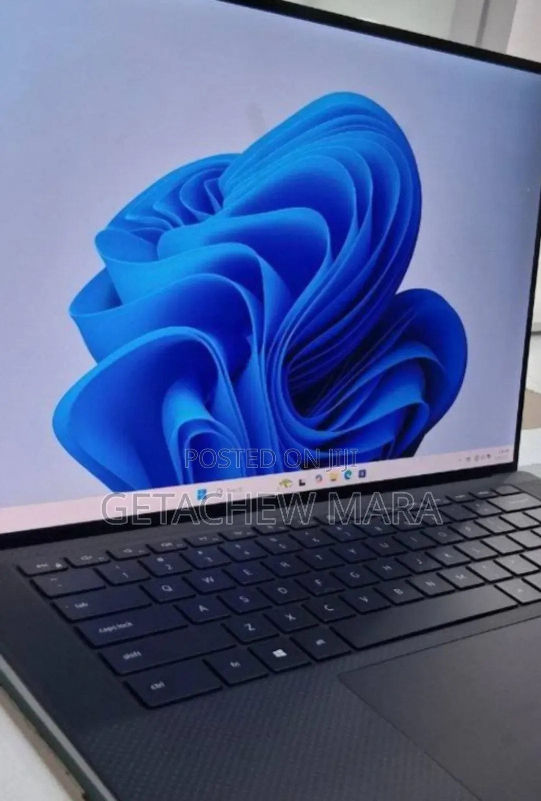 New Laptop Dell Inspiron 15 16GB Intel Core I7 SSD 512GB