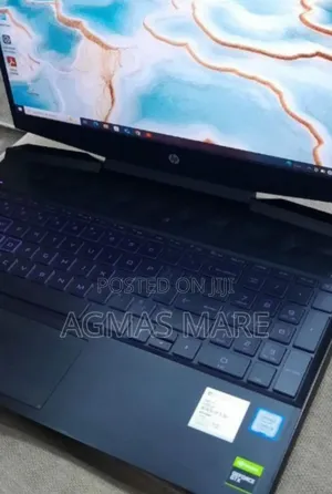 New Laptop HP Pavilion 15 8GB Intel Core I5 SSD 256GB