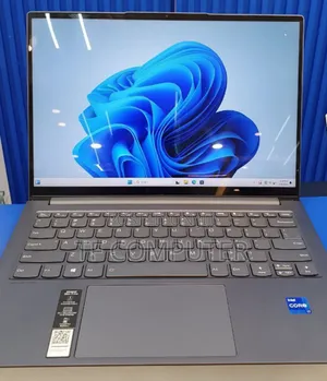 New Laptop Lenovo IdeaPad 720S 16GB Intel Core I7 SSD 512GB