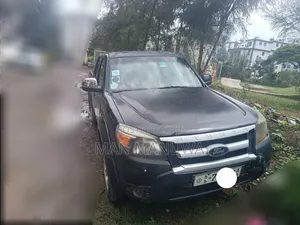 Photo - Ford Ranger Wildtrak 2010 Gray