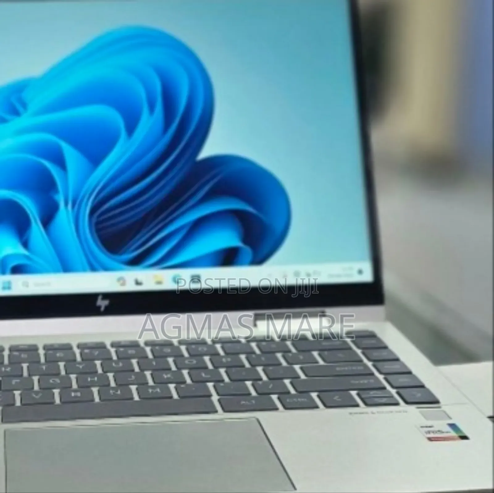 New Laptop HP Envy X360 8GB Intel Core I5 SSD 512GB