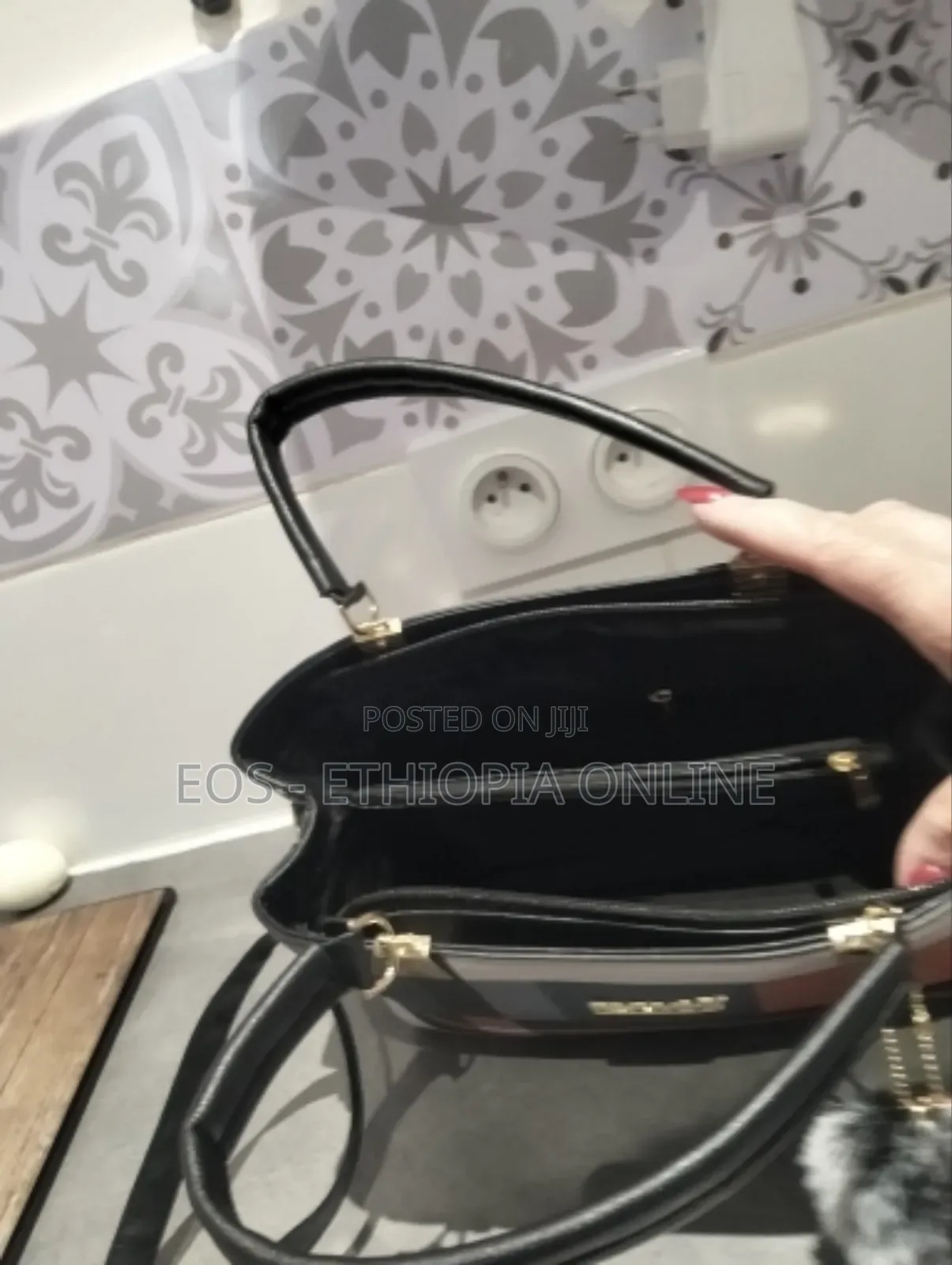 Luxurious Hand Bag/Shoulder Bag for Women [Preorder]