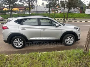 Hyundai Tucson 2020 Silver