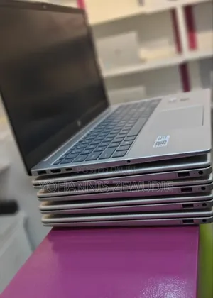 New Laptop HP Stream Notebook 16GB Intel Core I7 SSD 512GB