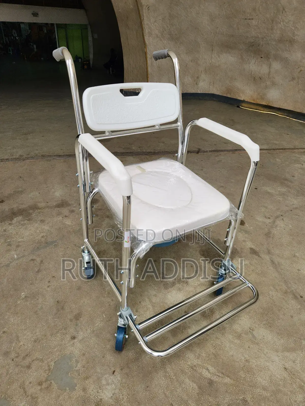Wheelchair直到commode Wheelchair爪子wheelchair Commode Medical