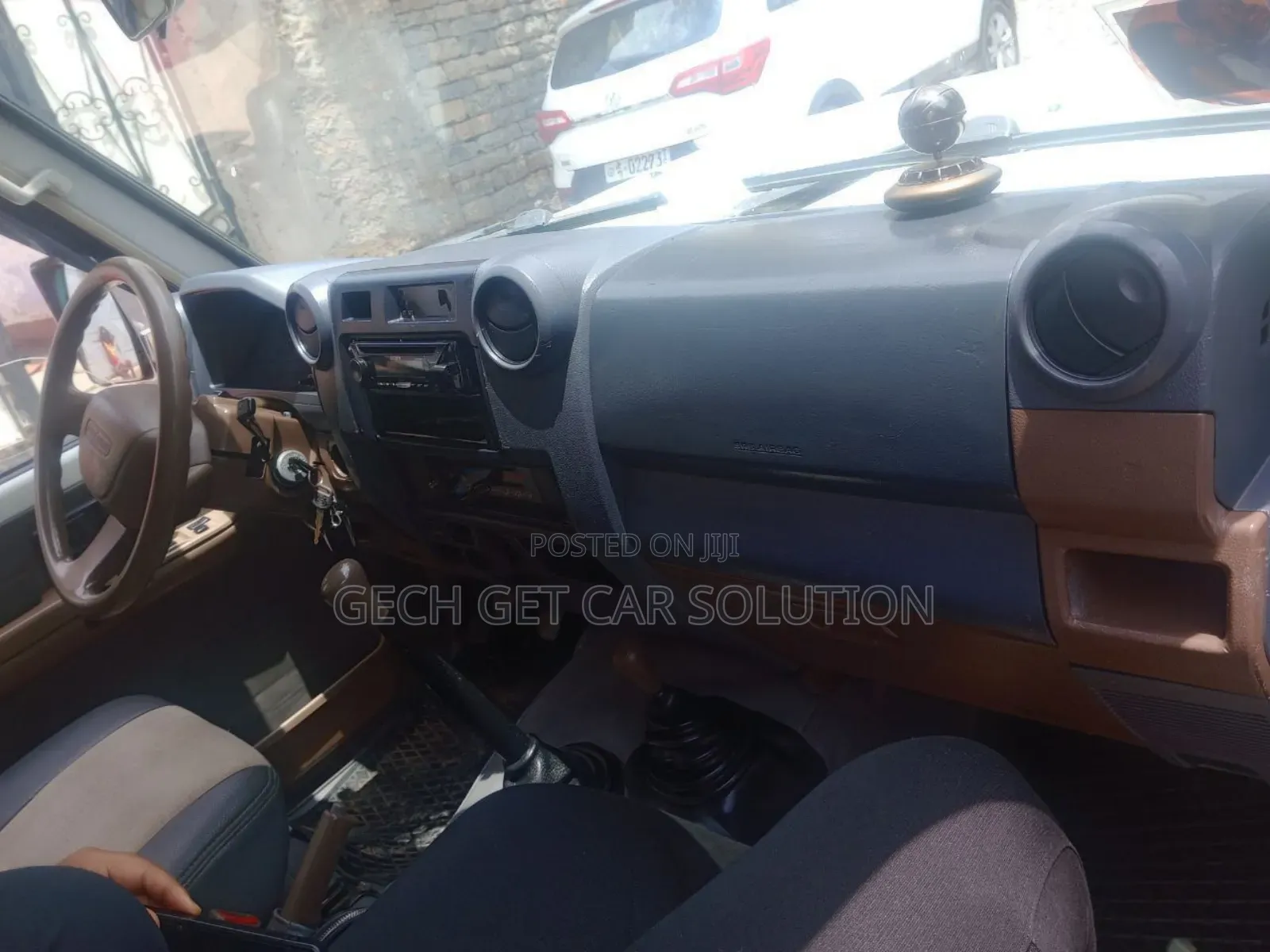 Toyota Land Cruiser 2008 White