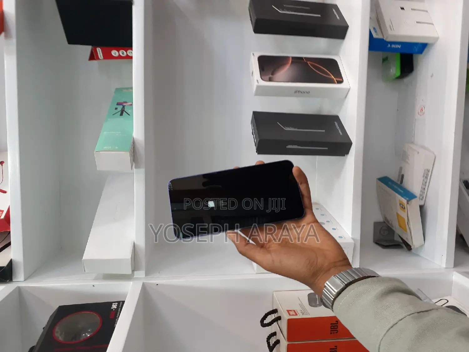 New Samsung Galaxy S24 Plus 256 GB Purple