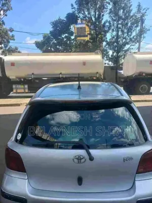 Toyota Vitz 2001 Black