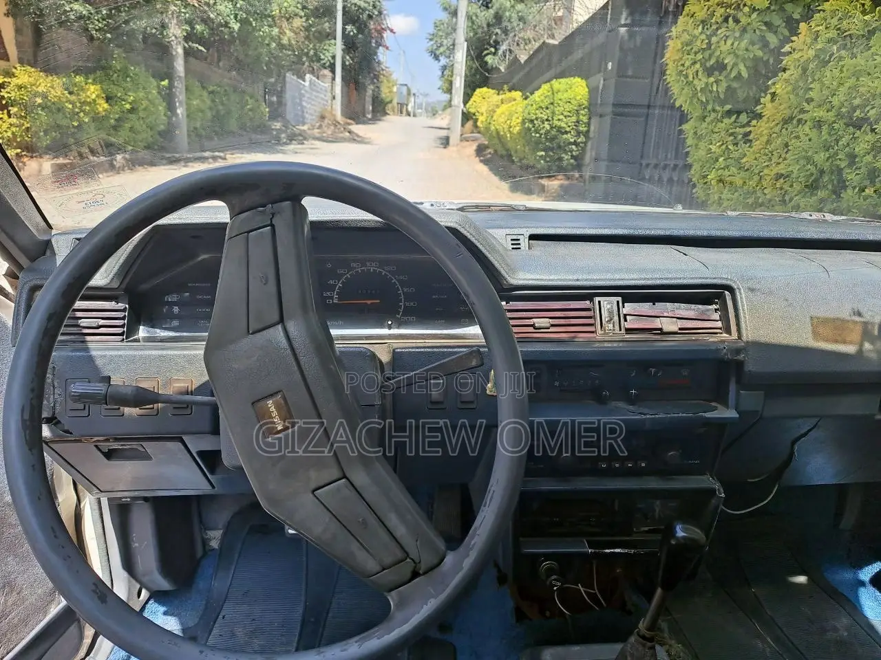 Nissan Bluebird 1990 White