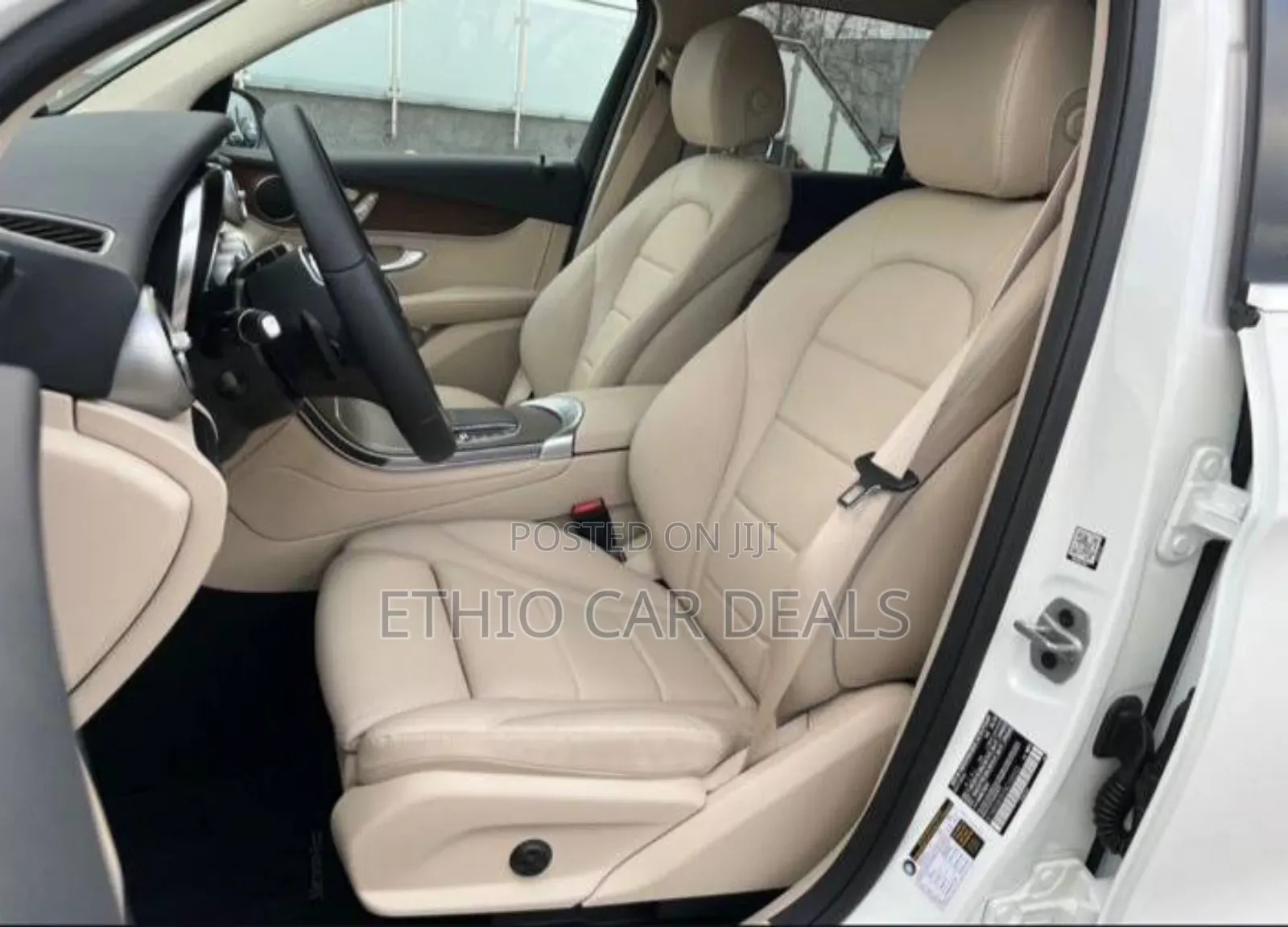 Mercedes-Benz GLC-Class 2022 White