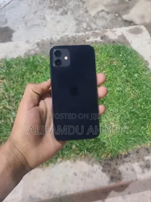 Photo - Apple iPhone 12 128 GB