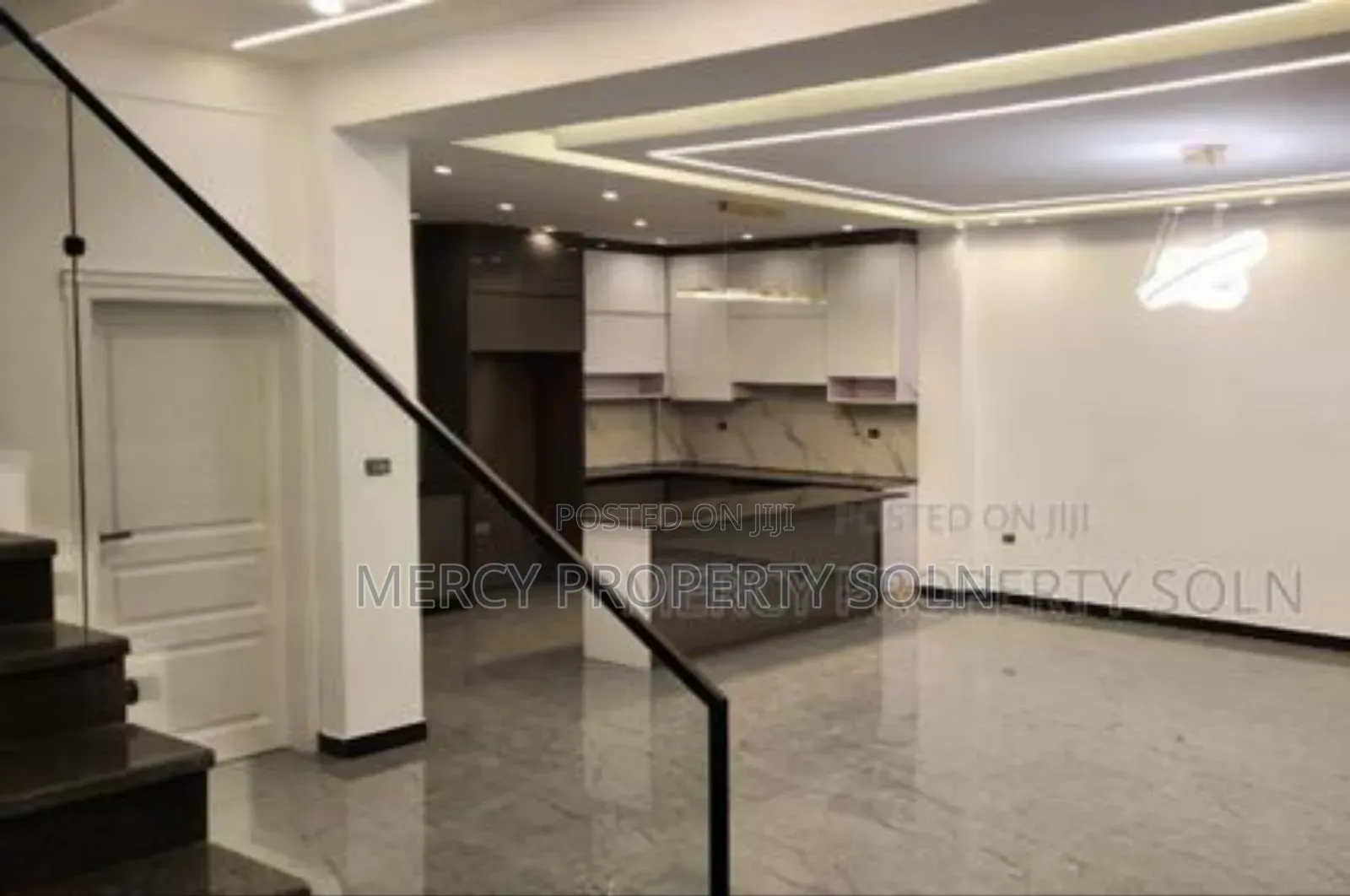 6bdrm Duplex in Bole for sale