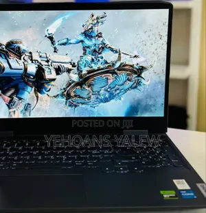 New Laptop Lenovo LOQ 15IRH8 16GB Intel Core I5 SSD 512GB