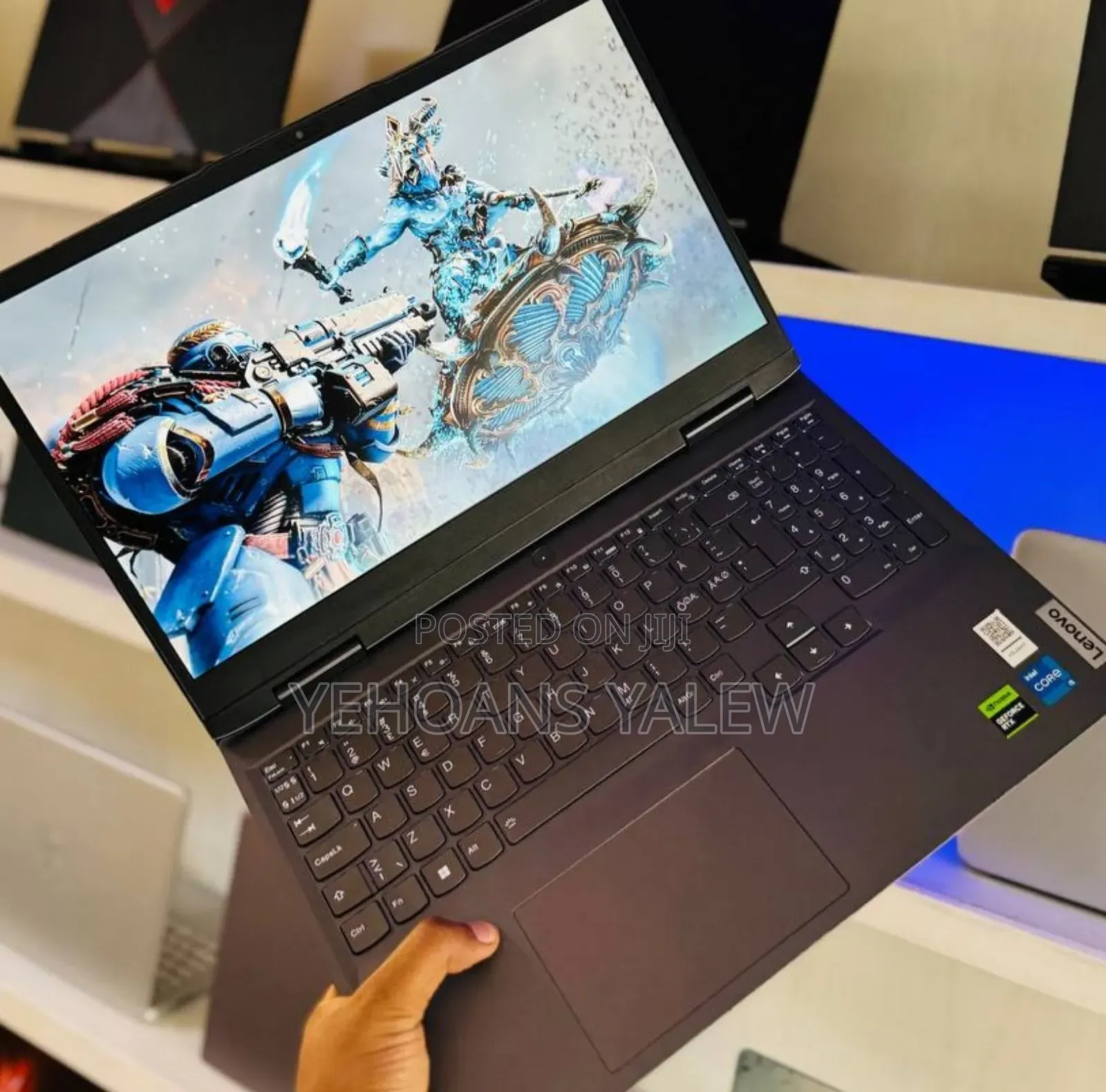 New Laptop Lenovo LOQ 15IRH8 16GB Intel Core I5 SSD 512GB