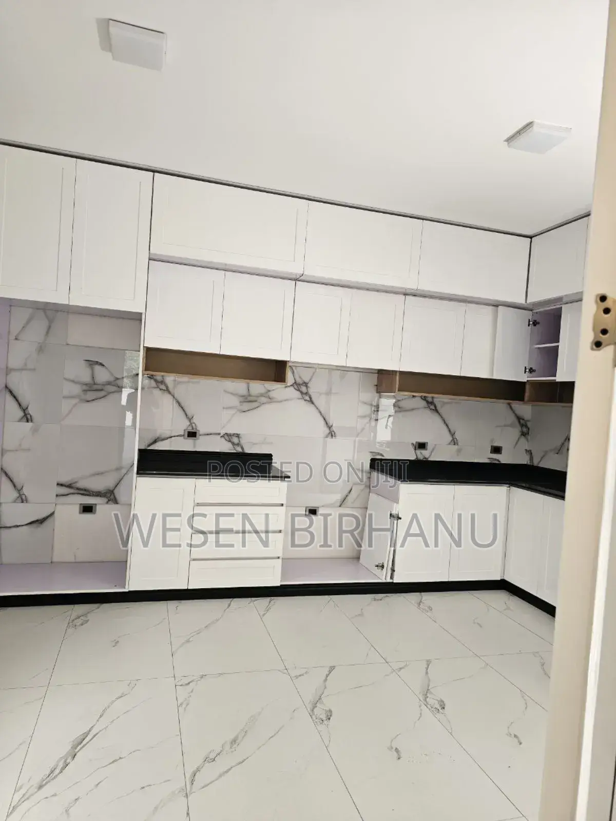 7bdrm Townhouse/Terrace in Ayat, Addis Ketema for sale