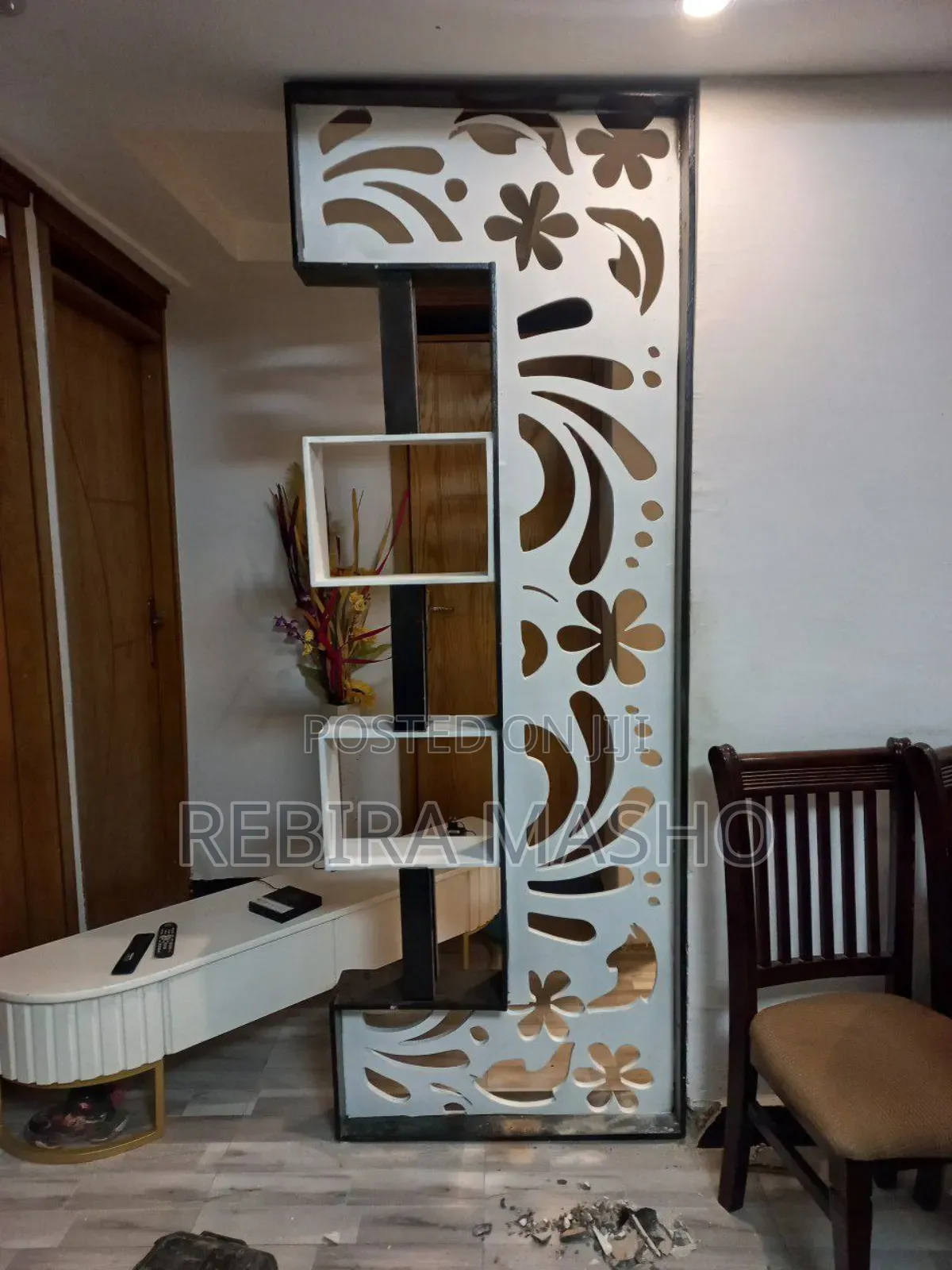 Partition በተለያዩ ዲዛይን እና ቀለም