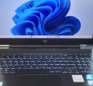 New Laptop HP Victus 16 16GB Intel Core i7 SSD 512GB