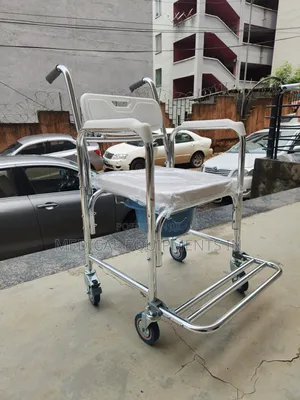 Photo - Commode Wheelchair胺你commode Wheelchair懲戒commode Wheelchair