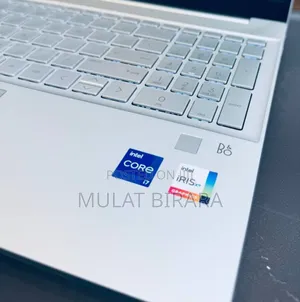 New Laptop HP Pavilion 13 16GB Intel Core I7 SSD 512GB