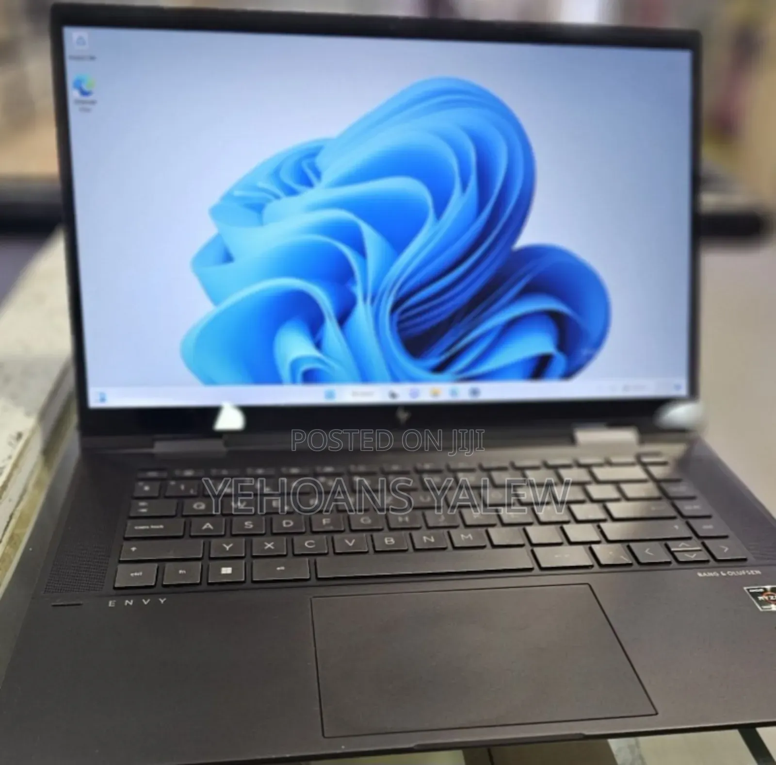 New Laptop HP Envy X360 16GB AMD Ryzen 7 SSD 512GB