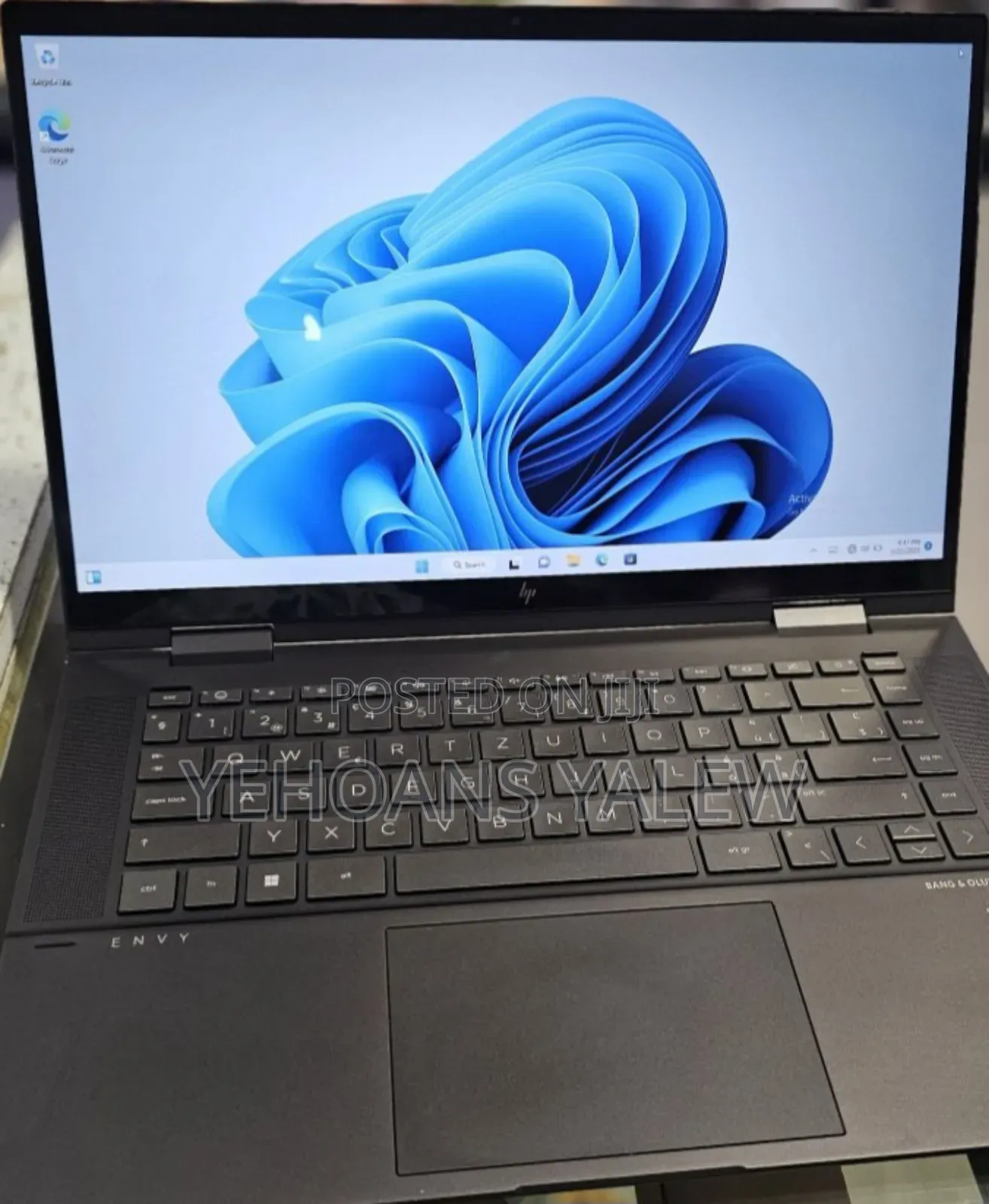 New Laptop HP Envy X360 16GB AMD Ryzen 7 SSD 512GB