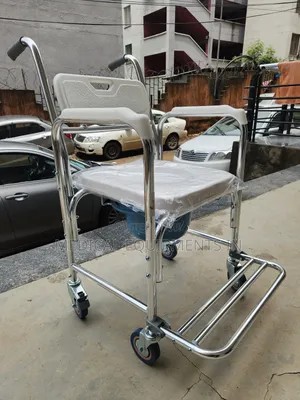Photo - Commode Wheelchair嶋你commode Wheelchair型材commode Wheelchair