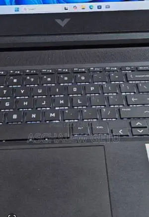 Photo - New Laptop HP Victus 15 16GB Intel Core I7 SSD 1T
