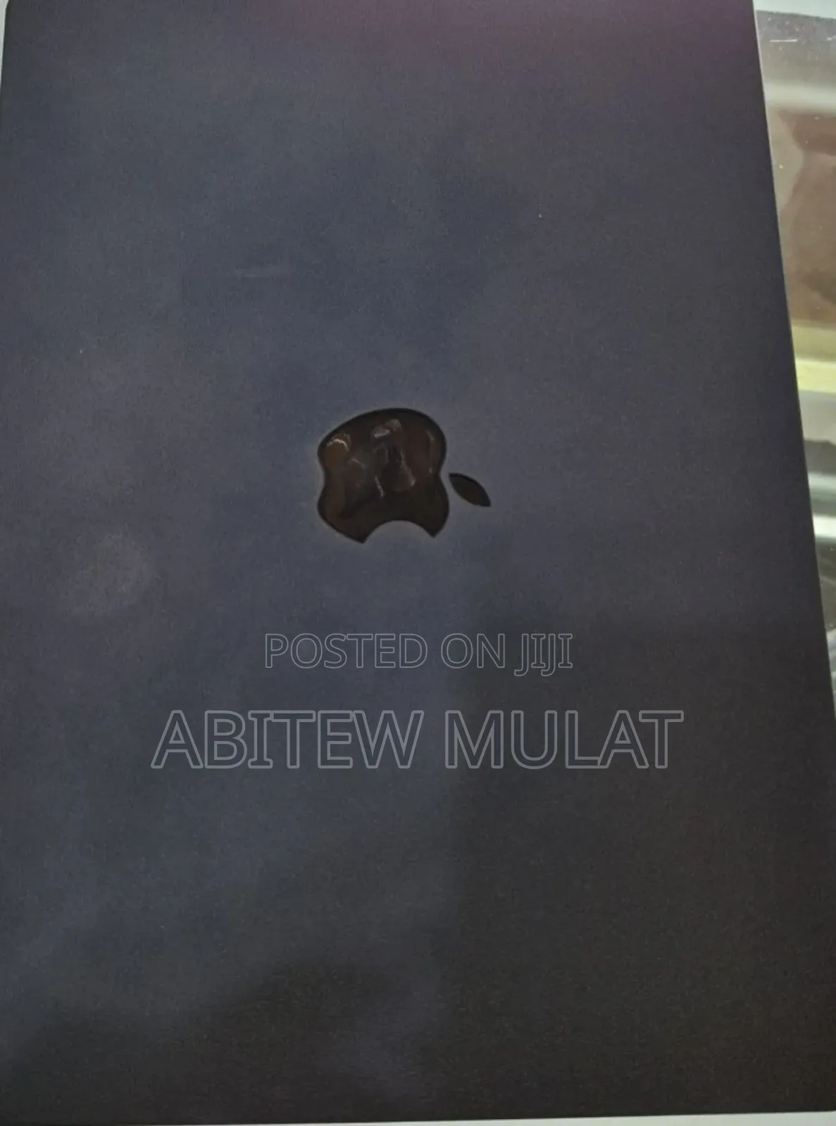 New Laptop Apple MacBook Air 2022 M2 8GB Apple M2 SSD 256GB