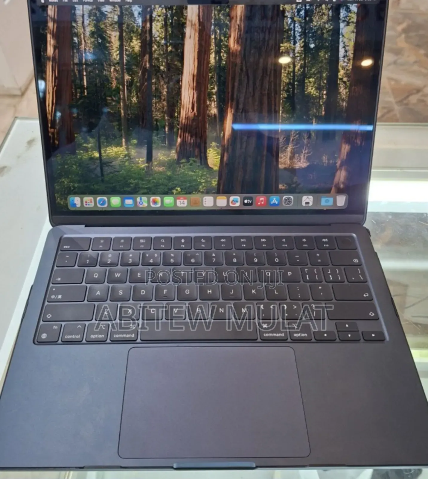 New Laptop Apple MacBook Air 2022 M2 8GB Apple M2 SSD 256GB