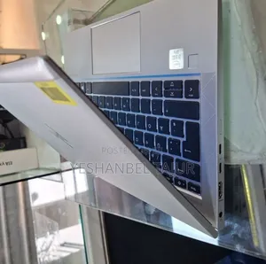 New Laptop HP Pavilion 15 8GB Intel Core I5 SSD 512GB