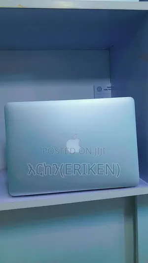 Laptop Apple MacBook Air 2015 4GB Intel Core I5 SSD 128GB