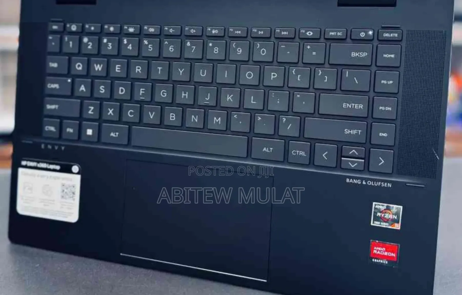 New Laptop HP Envy X360 8GB AMD Ryzen 5 SSD 512GB