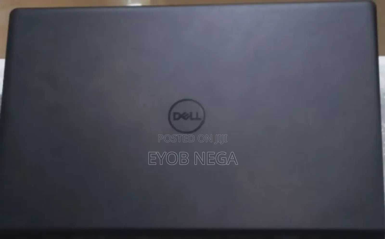 New Laptop Dell Vostro 3520 8GB Intel Core I5 SSD 1T