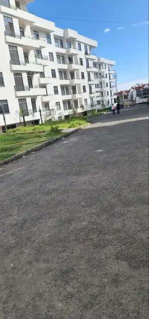 Furnished 3bdrm Apartment in Ayat Nohi Real, Yeka for sale