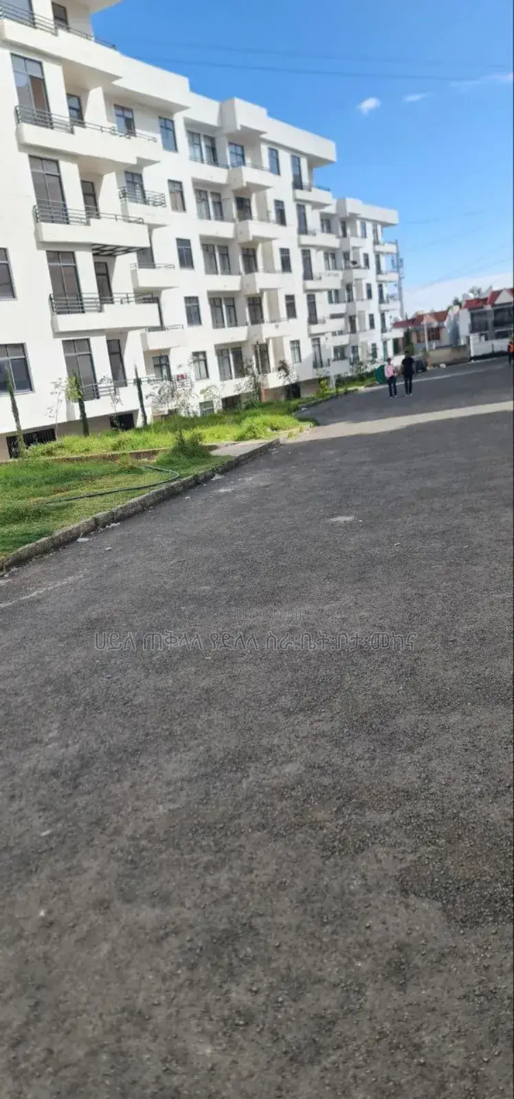 Furnished 3bdrm Apartment in Ayat Nohi Real, Yeka for sale