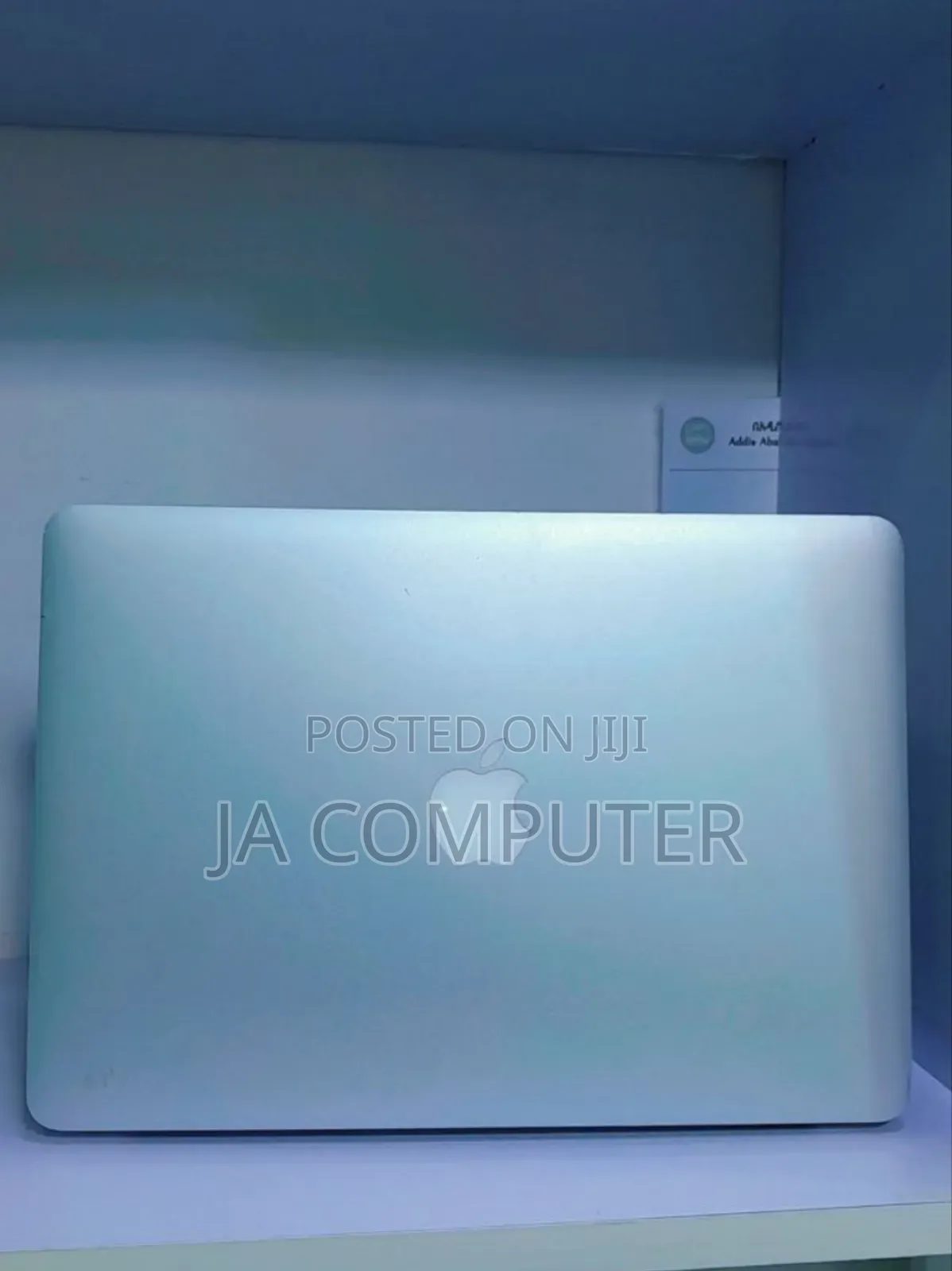 New Laptop Apple MacBook Air 2013 4GB Intel Core I5 SSD 128GB