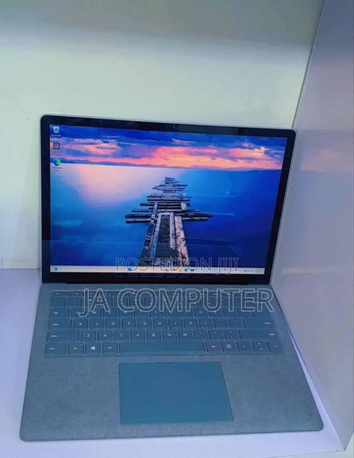 New Laptop Microsoft Surface Laptop 4 16GB Intel Core I7 SSD 512GB