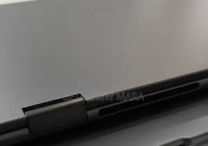 Photo - New Laptop Lenovo ThinkPad Yoga 16GB Intel Core I5 SSD 512GB