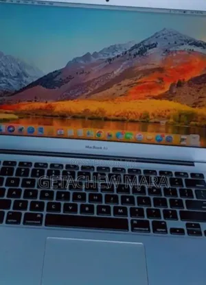 New Laptop Apple MacBook Pro M1 4GB Intel Core I5 SSD 128GB