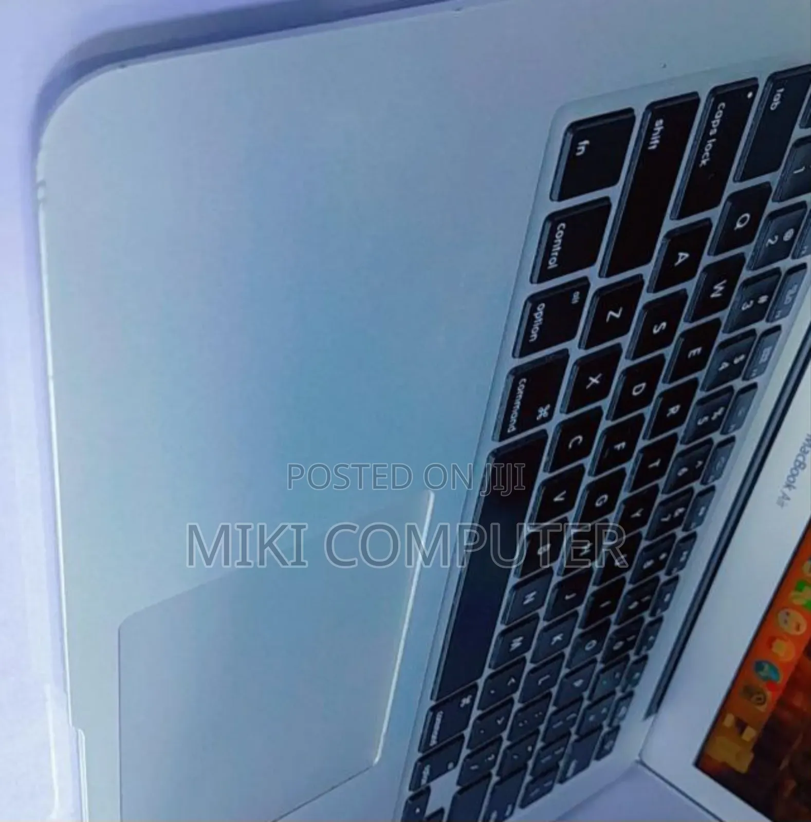 New Laptop Apple MacBook Air 2013 4GB Intel Core I5 SSD 128GB