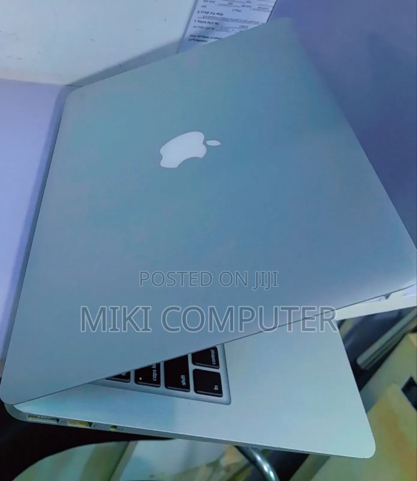 New Laptop Apple MacBook Air 2013 4GB Intel Core I5 SSD 128GB