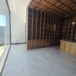 Shopping Center for Rent